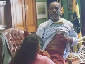 Mayor Royce getting his dick sucked (The wire)