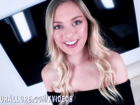 AMBER MOORE, BLONDE BOMBSHELL LOVES A HARD COCK